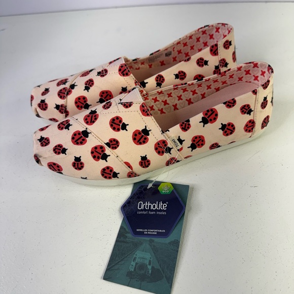 Toms Womens Creole Pink Love Bugs Shoes Size 8 Lady Bug Print Slip On Canvas - Picture 2 of 5